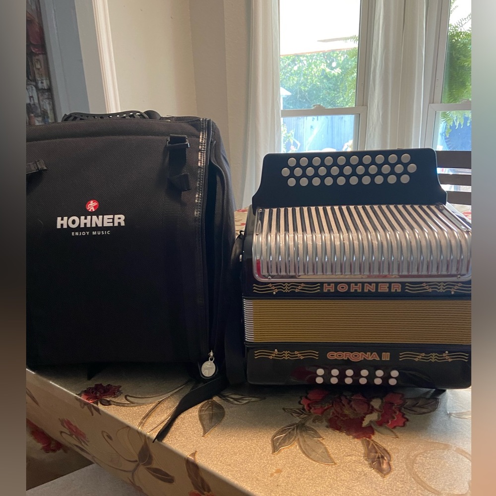 HOHNER CORNA 2